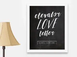 Adellove Typeface font