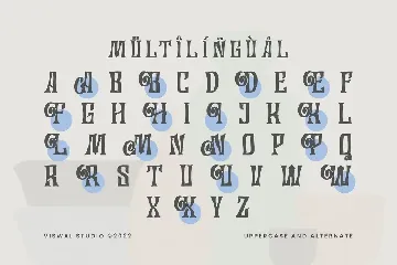 Aciles - Vintage Font