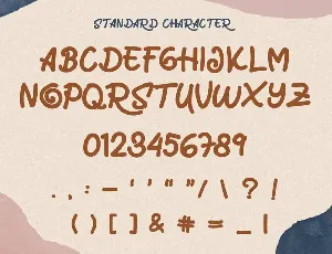 Marrocin Funnies - Playful Display Font