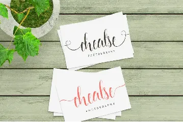 Starlight Script font