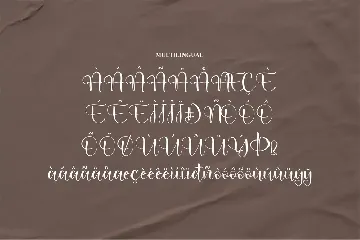 Melanti Santika Handwritten Font