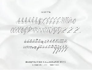 Missing Lauderdale - Handwritten font