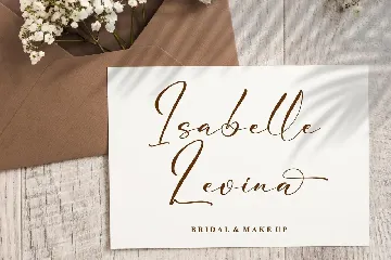 Shefiola Lovelya Script Font