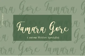 Alyssa Calligraphy font